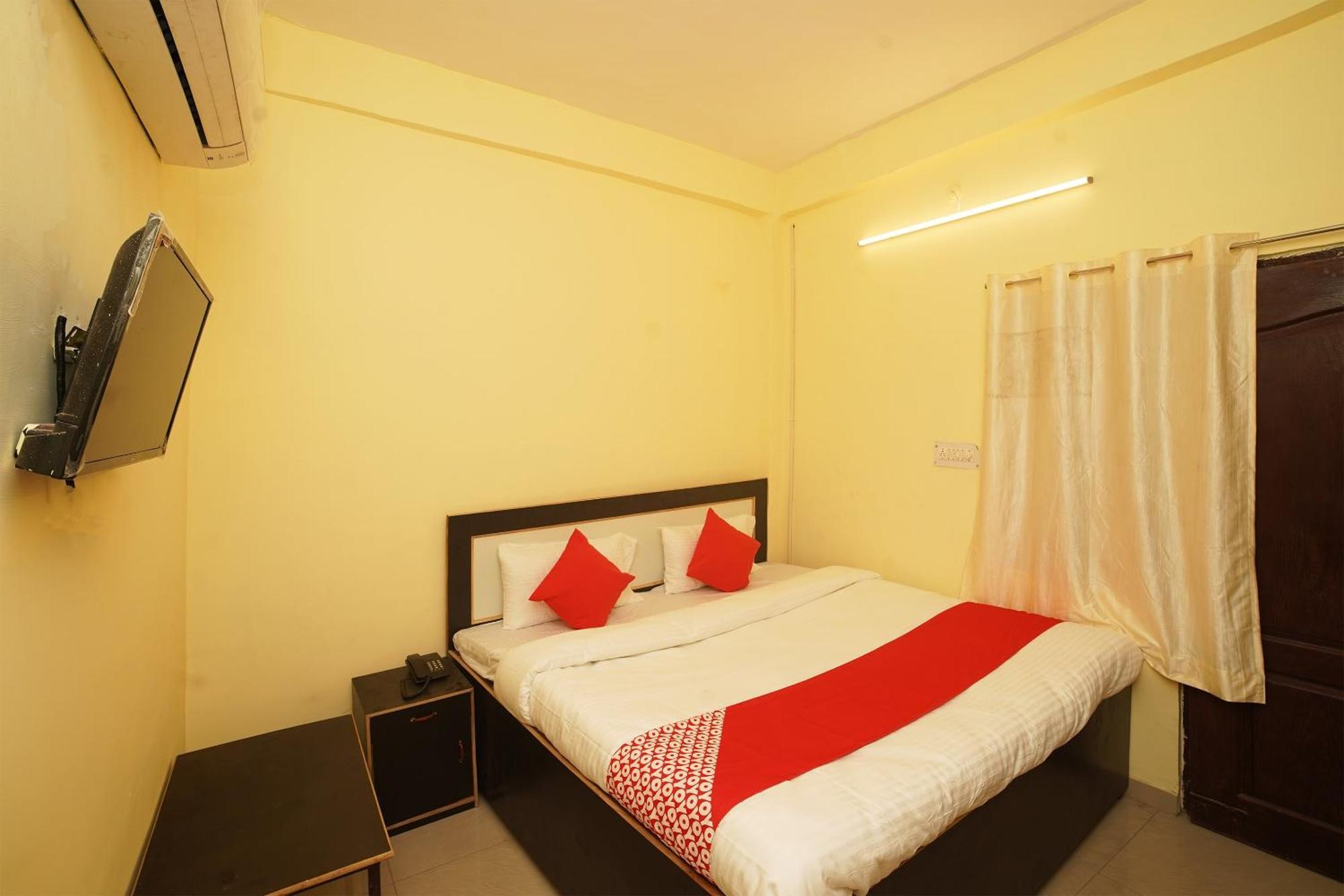 Hotel O Paras Guest House & Restaurant Haldwāni Εξωτερικό φωτογραφία